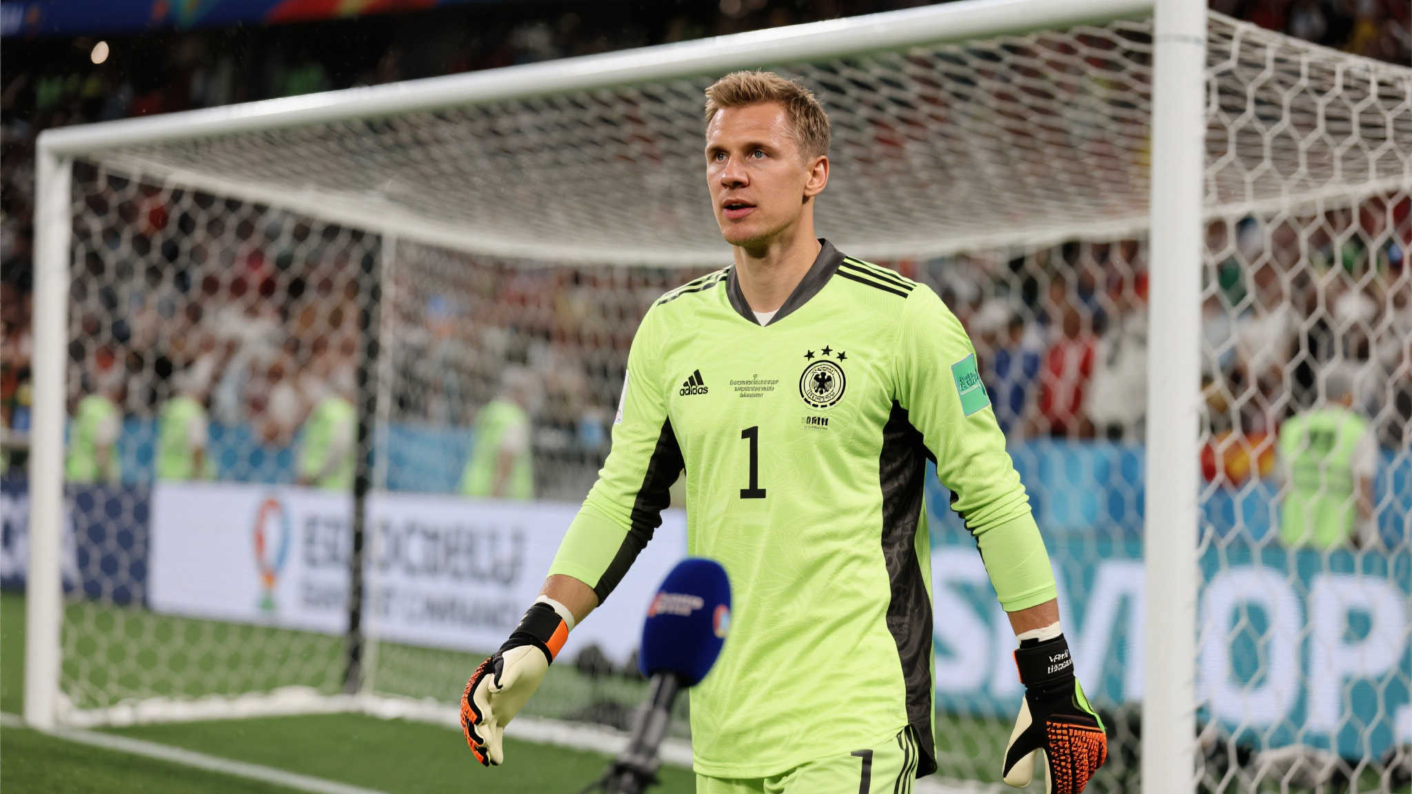 诺伊尔:世俱杯夺冠欧洲队占优,但并非绝对 近年来,随着全球足球赛事的水平不断提升,各大洲俱乐